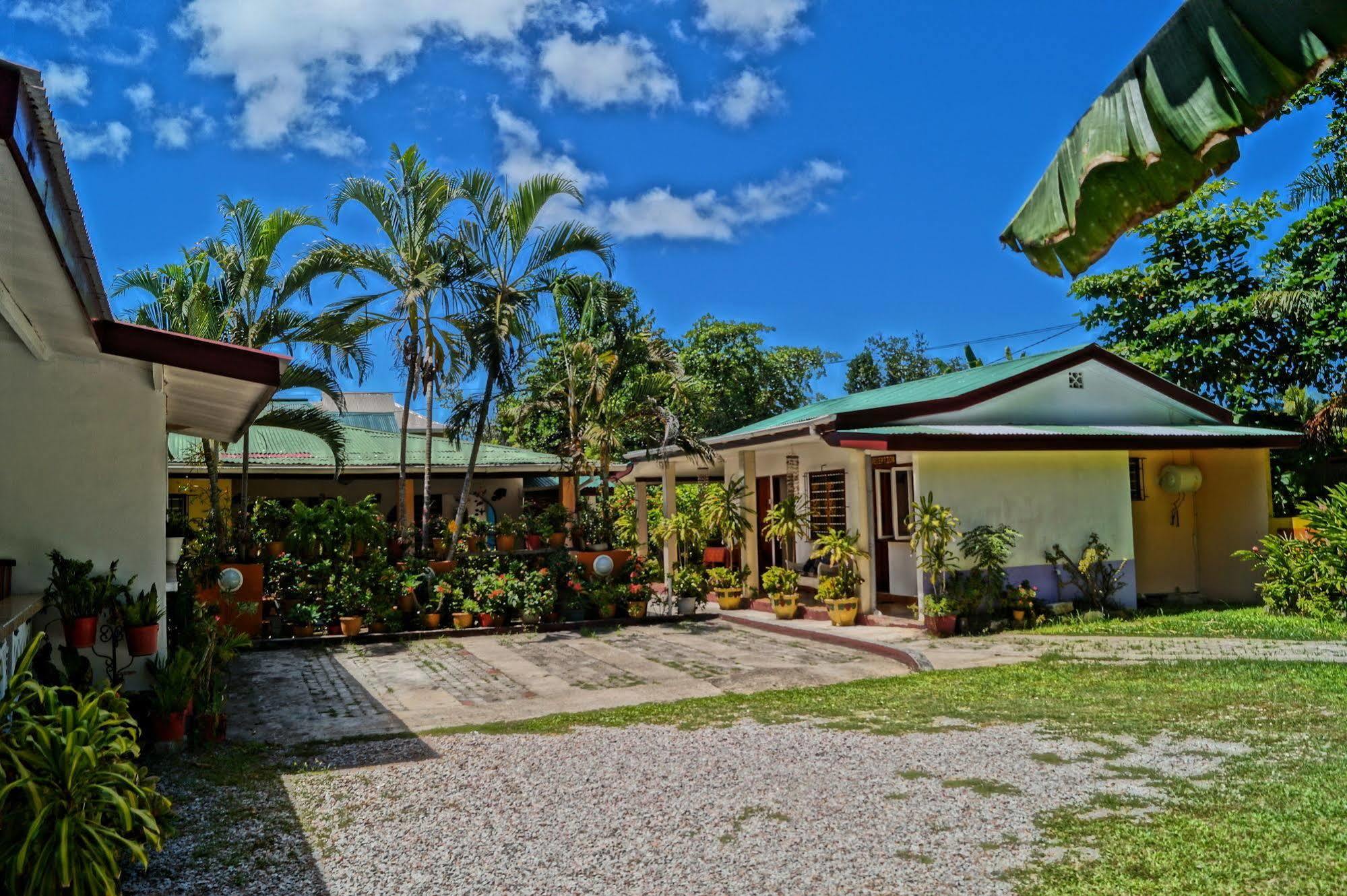 Chez May Paule Anse Volbert Village Exterior foto